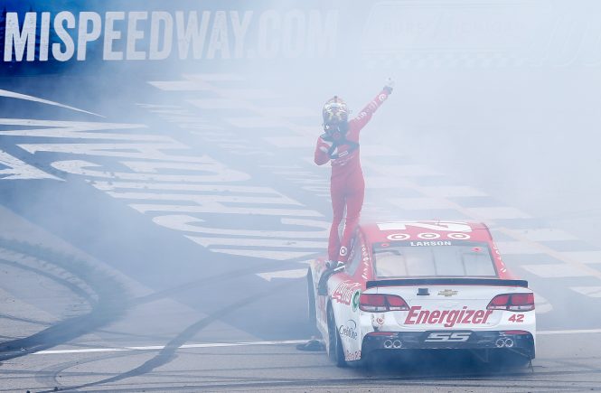 Pure Michigan 400
