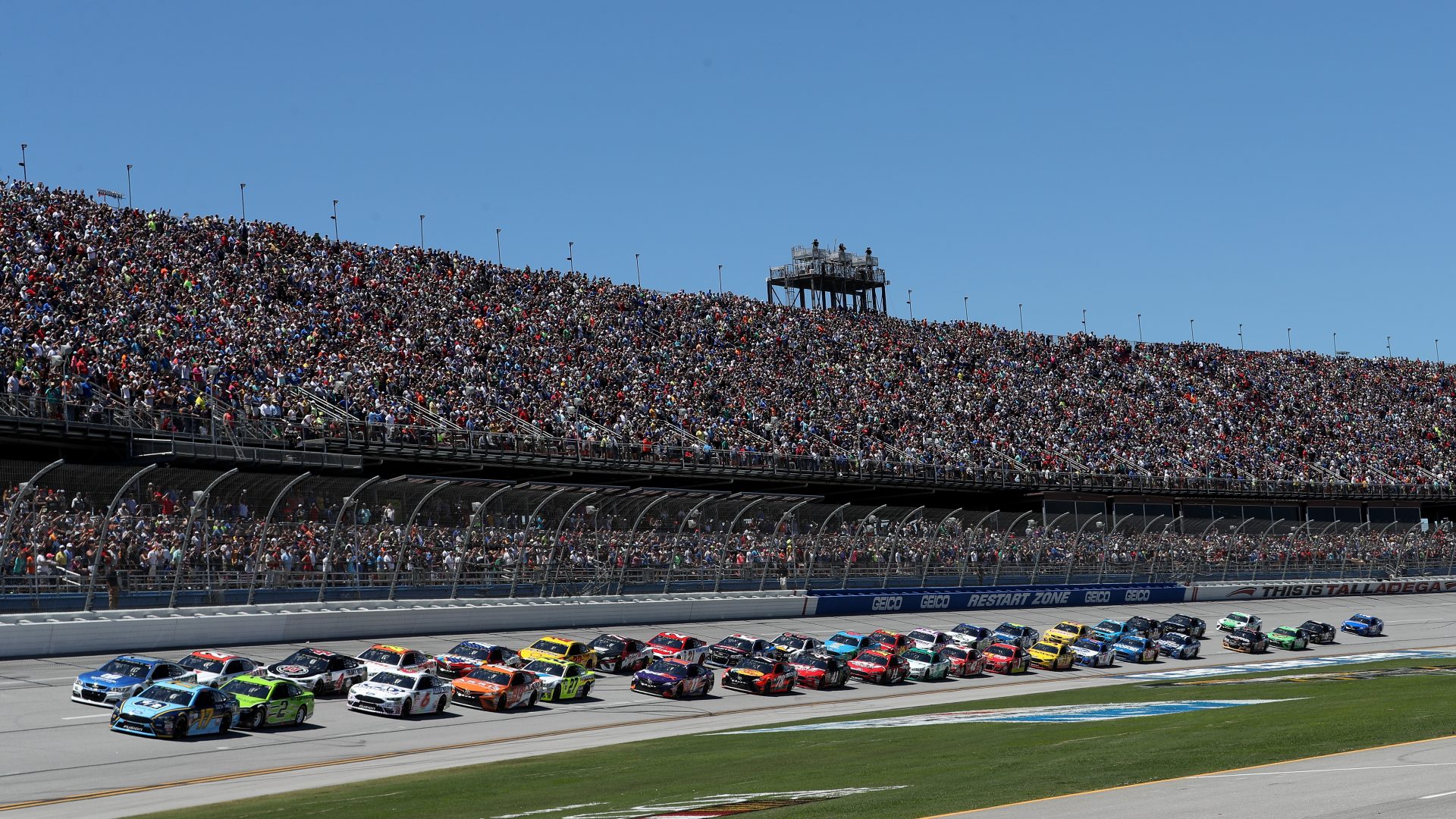 Schedule and Stats for Talladega Superspeedway Pure Thunder Racing
