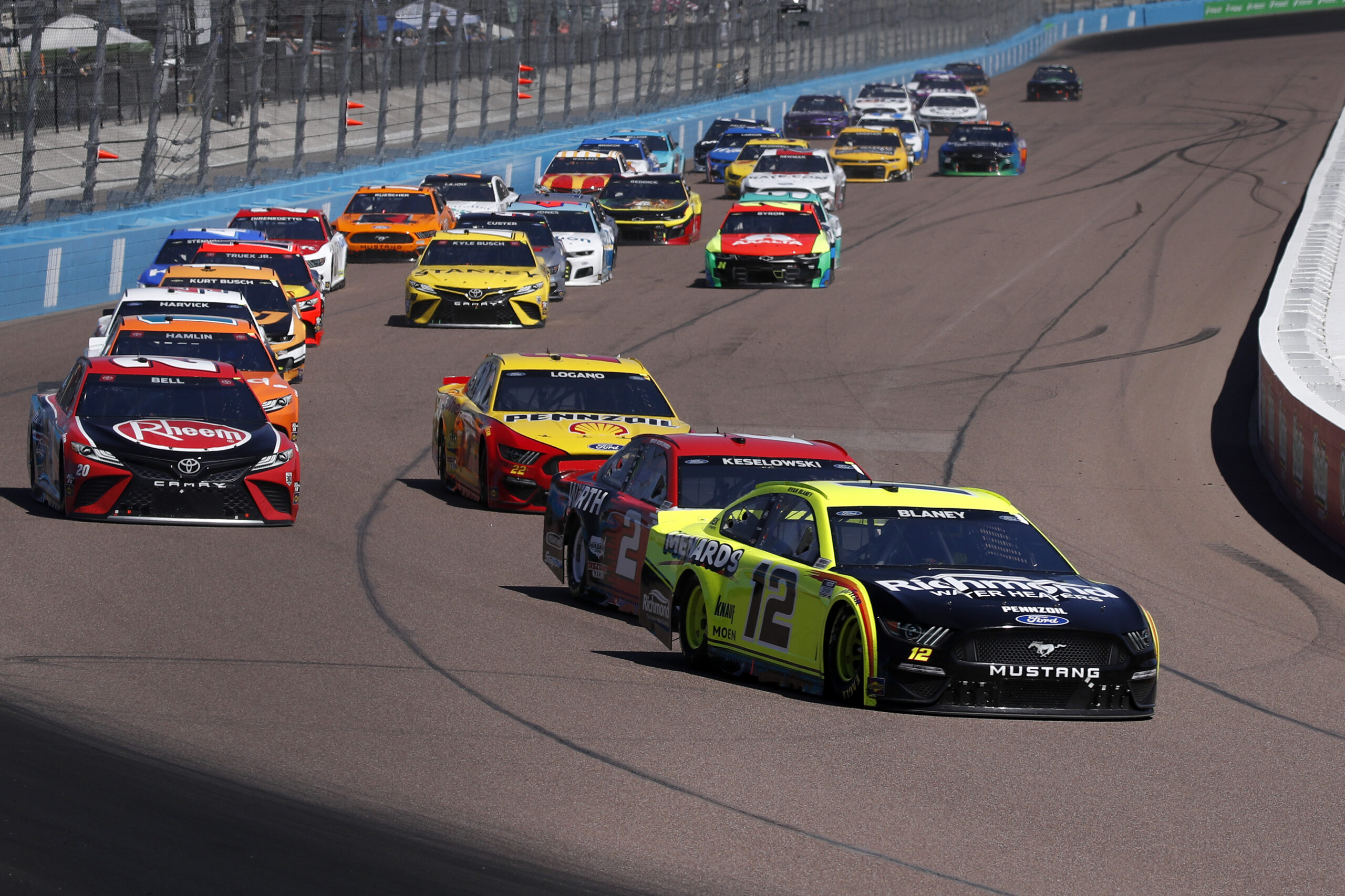 favorite to win nascar race this weekend favorite to win nascar race this weekend
